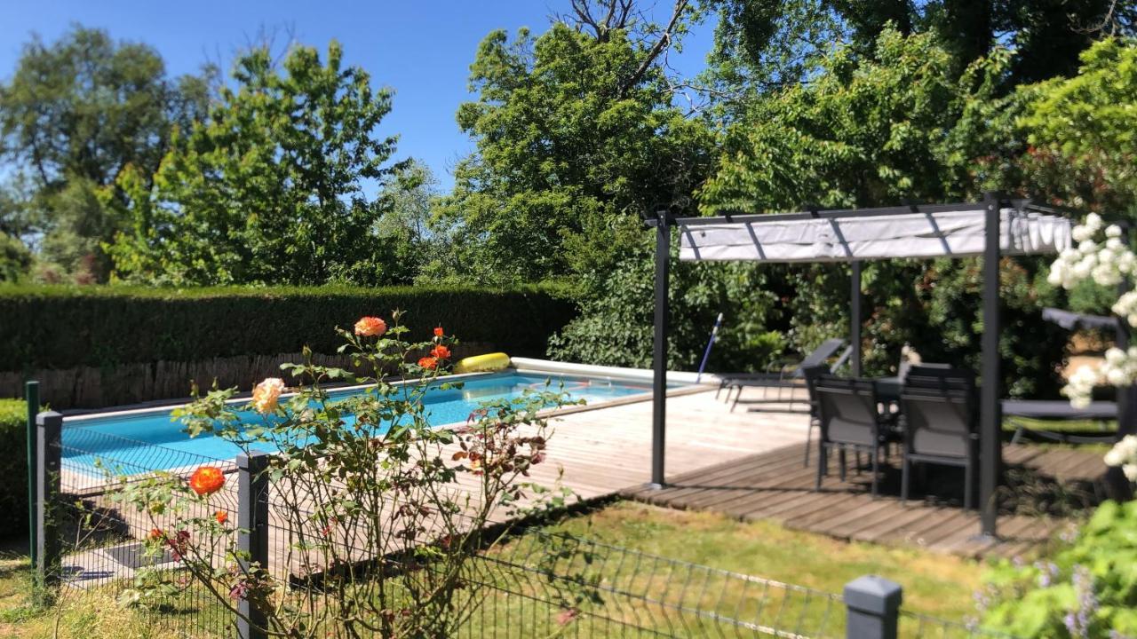 Gite De Charme En Dordogne Avec Piscine Et Jardin Villa Jumilhac-le-Grand Exterior photo
